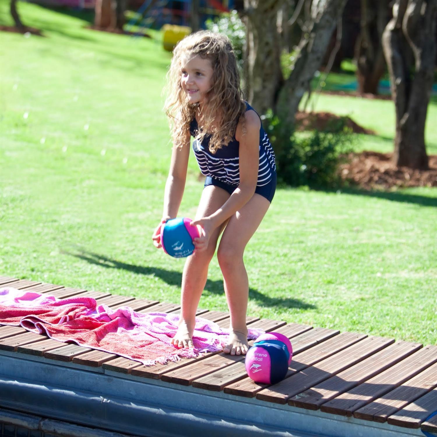 KONFIDENCE Badeanzug mit Schwimmhilfe blau mit Streifen, 4-5 Jahre