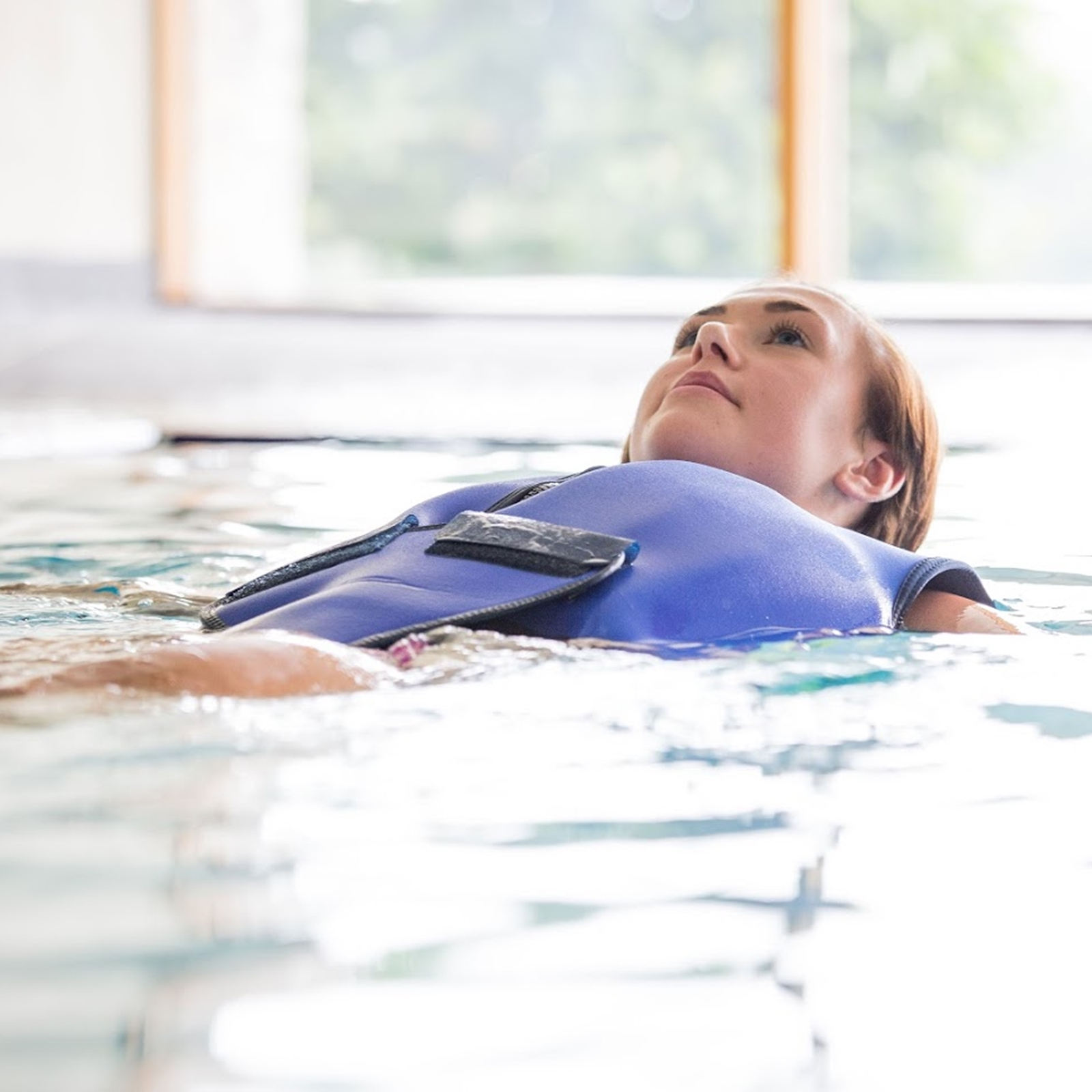 KONFIDENCE Schwimmweste für Erwachsene blau-gelb Brustumfang 106-116 cm