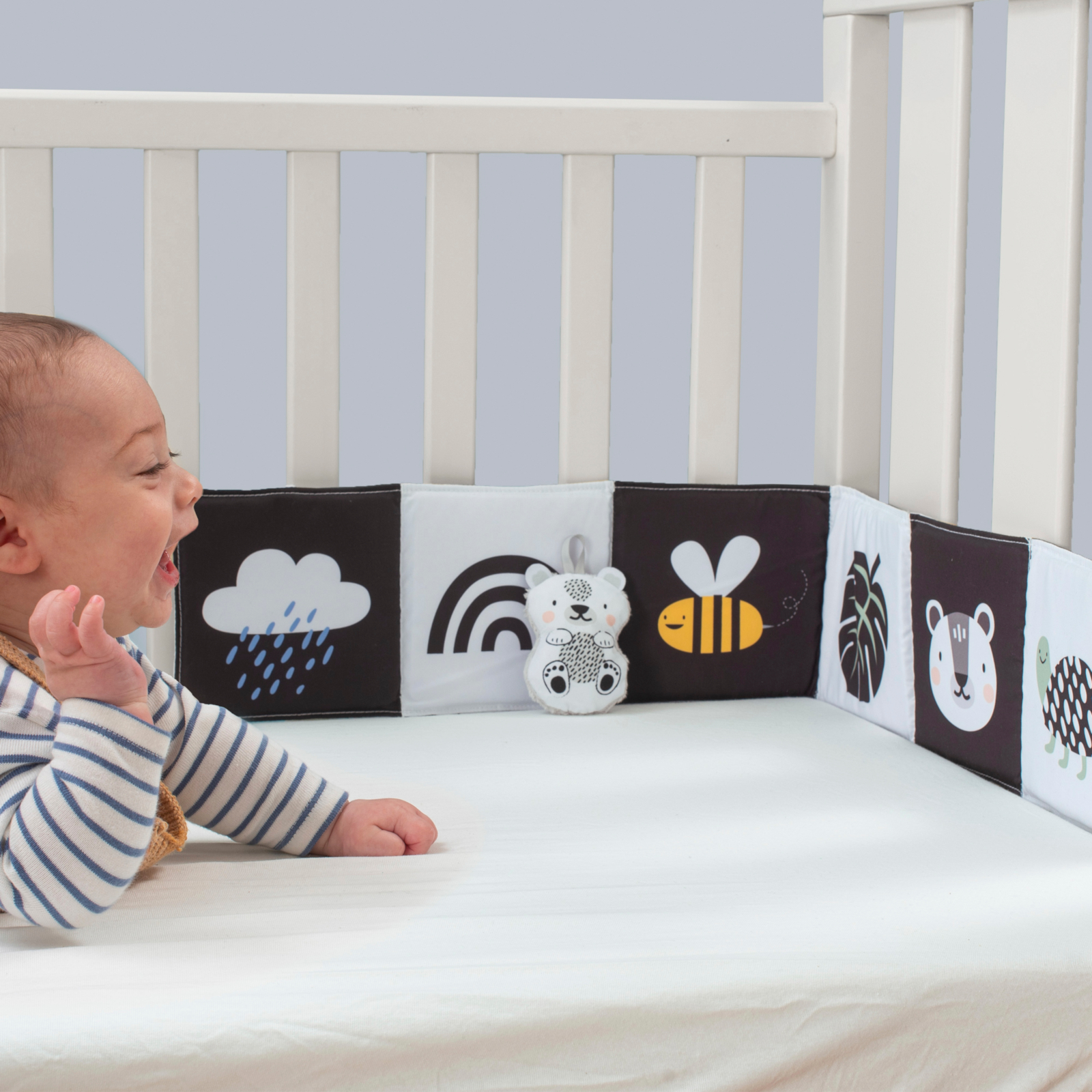 TAF TOYS Babybuch Savannah Black & white, 0M+