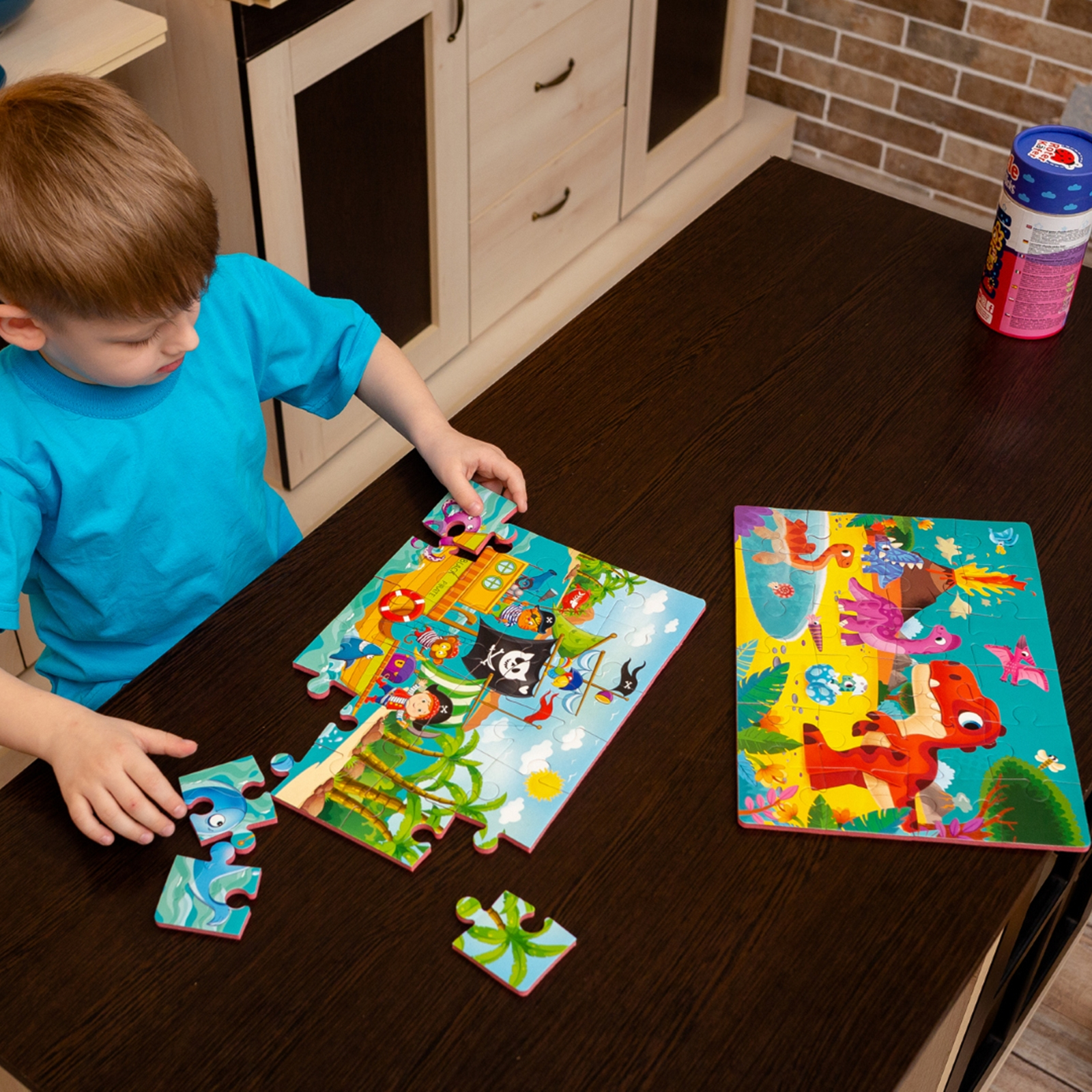 ROTER KÄFER Schaumstoffpuzzle Dinosaurier