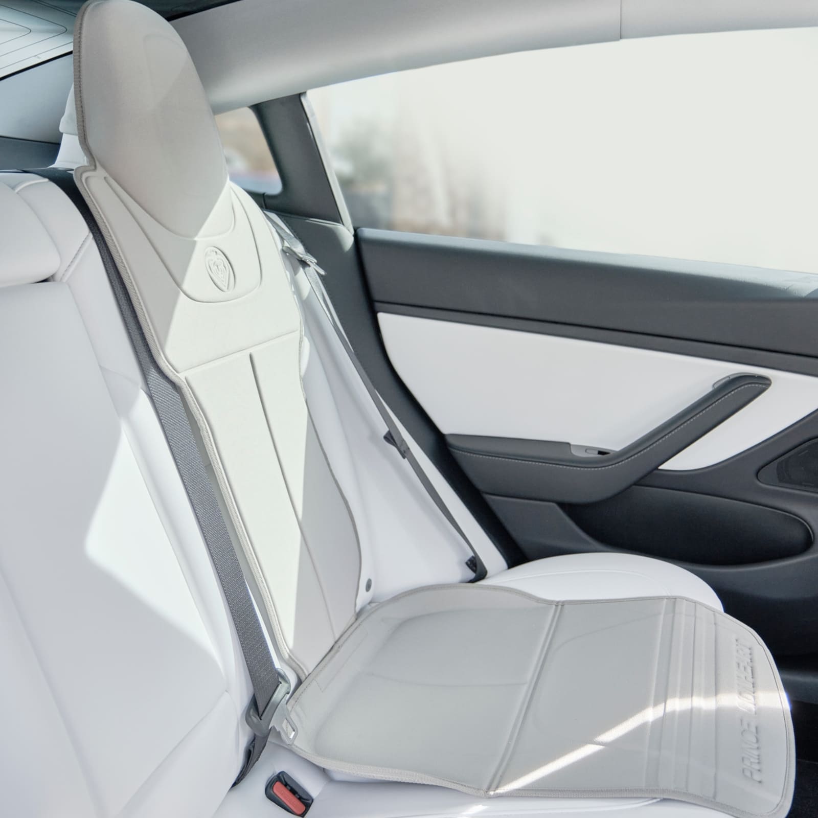 PRINCE LIONHEART Sitzschoner SeatSaver für Teslas hellbraun