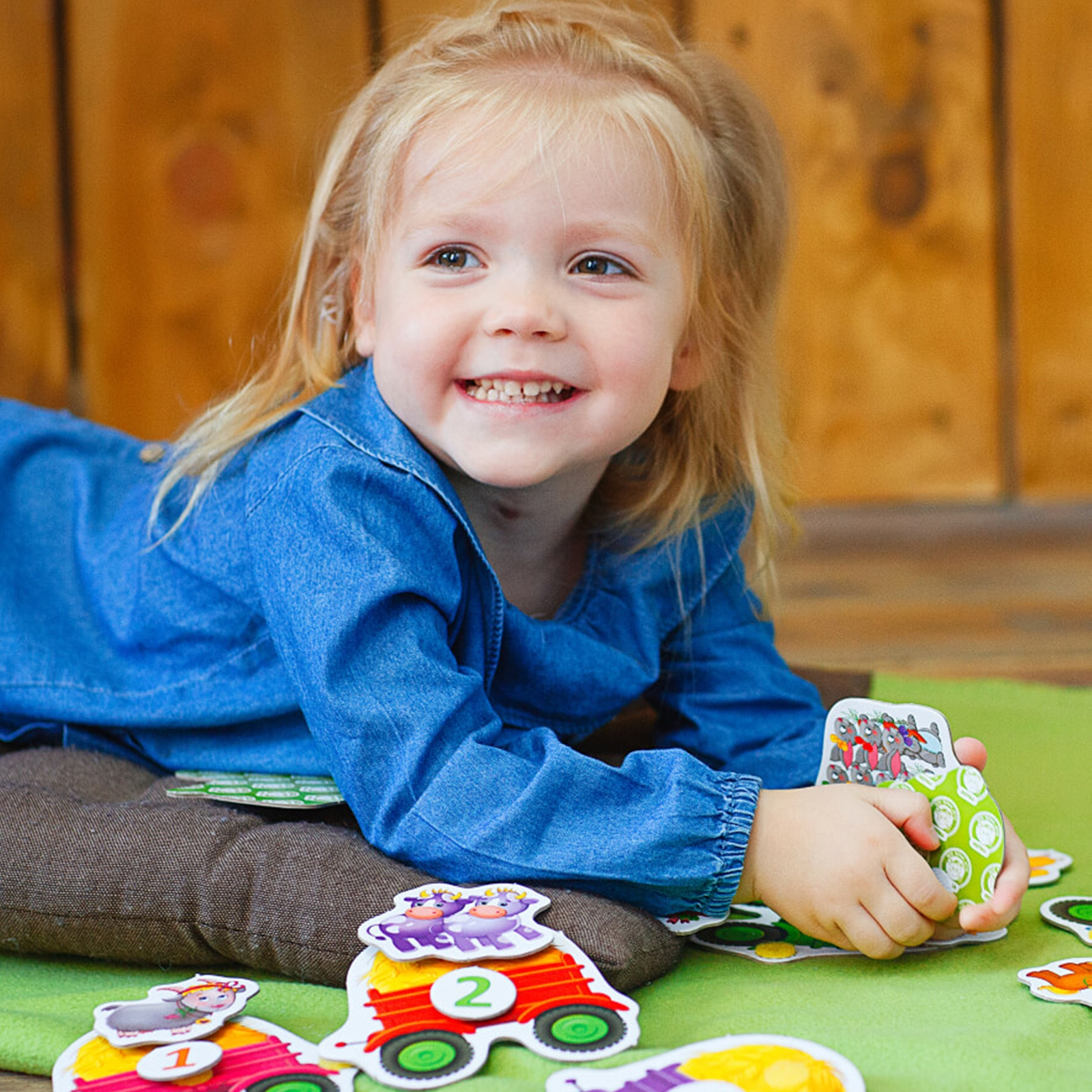 ROTER KÄFER Jeu éducatif avec velcro Fermier