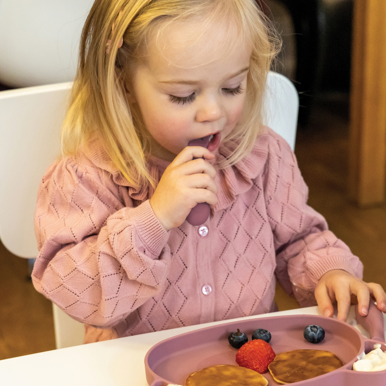 TUM TUM Couverts de table avec boîte rose vif